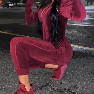 The original trendsetter set -burgundy